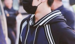 杨洋宁波机场爆料视频,粉丝热情追捧