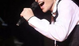 萧敬腾红毯爆料视频播放,揭秘明星幕后趣事